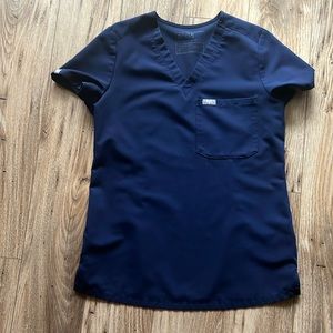 Figs XXS navy top, small spot on front of top, please review pics.